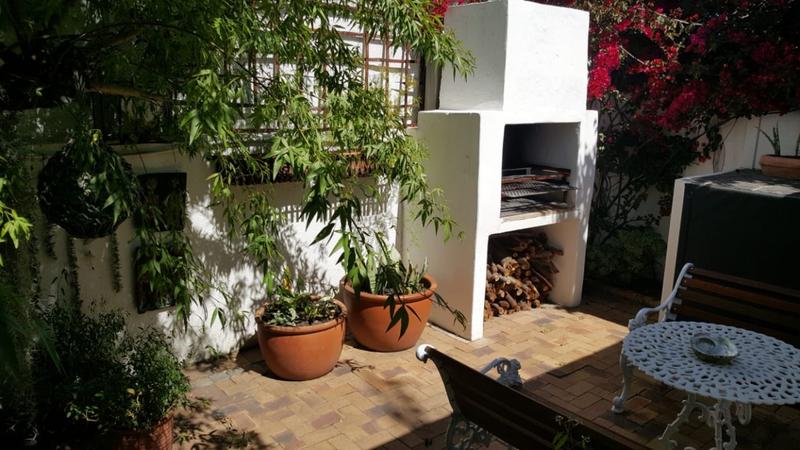 To Let 1 Bedroom Property for Rent in Durbanville Western Cape